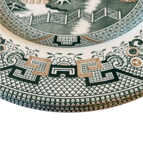 Royal Stafford Dinner Plates 11in Green & Gold Willow Pagoda Set of 4 New - Picture 7 of 16